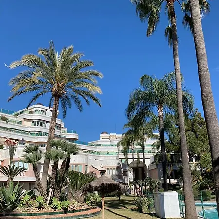 Apartment Banus I Puerto Banus Front, Gray D'albion, Gardens, Pool *